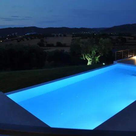 Kamino Apartment *